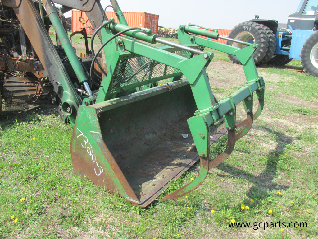 741 LOADER 7FT W/ GRAPPLE